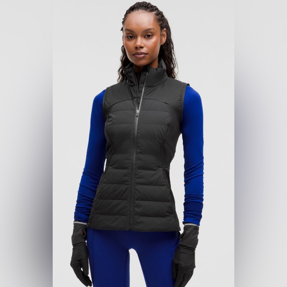 Lululemon Down For It All Vest
Black (Second Release) size 4